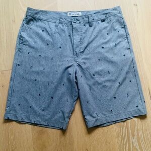 Travis Mathew Beck Grey All Over Print Birds Casual Shorts Golf Men's Size 36